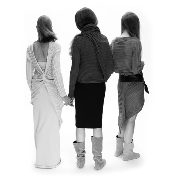 NWT Kourbela 2550 Timeless Archetypes Wrap Cardigan, White - Picture 7 of 9